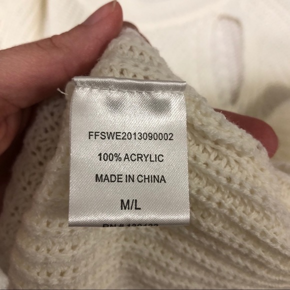 {TOBI} Cream Shoulder Cutout Sweater - Picture 6 of 6